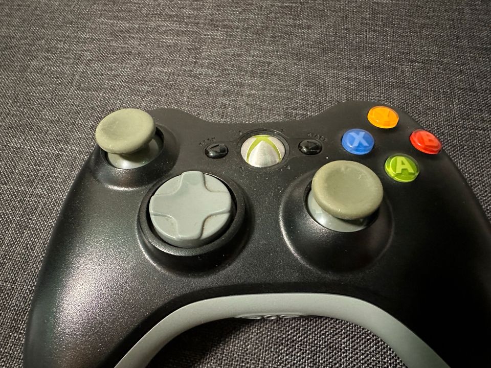 Xbox 360 Elite mit Controller, Headset, Spielen und OVP in Ibbenbüren