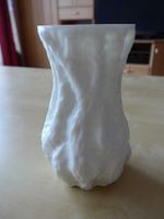 Vase weiß mit Relief (Höhe: 16 cm) Bonn - Buschdorf Vorschau