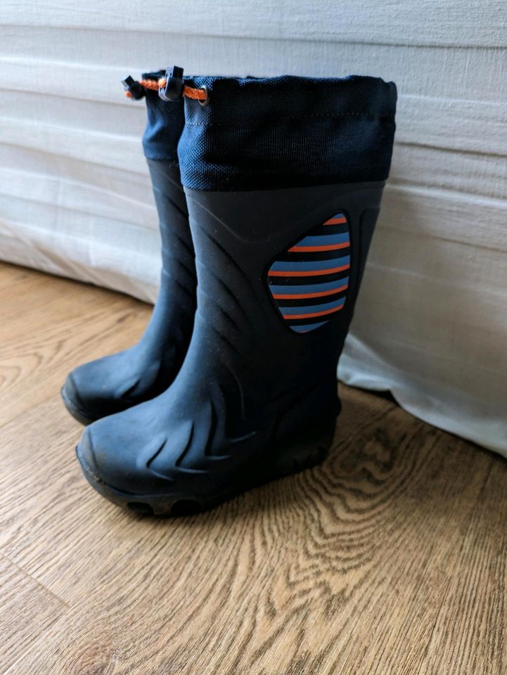 Wallkx blaue blinkende Gummistiefel Gr 24/25 in Tostedt