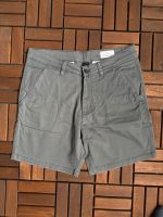 Reell flex grip chino kurze Hose short 32 grau Frankfurt am Main - Sachsenhausen Vorschau