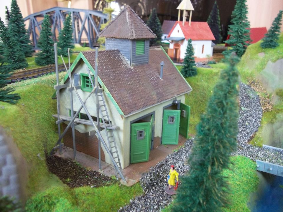 Modelleisenbahn Fertiggelände Noch H0 digital Eisenbahn z21 ROCO in Niederaula