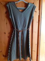 Gr. S, Khujo Kleid, NEU, kurz, maritim Niedersachsen - Haren (Ems) Vorschau