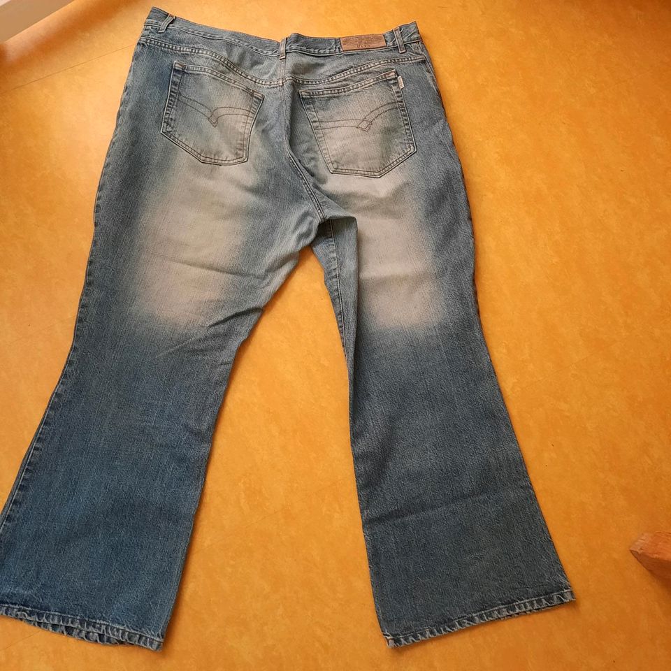 Bootcut Jeans, Größe 54 in Rockenhausen