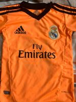 Real Madrid Trikot 2013 Größe 116 Frankfurt am Main - Innenstadt Vorschau