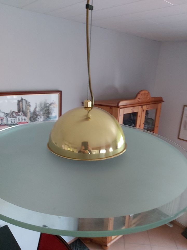 Esszimmer lampe aus Glas mit Gold in Elsdorf