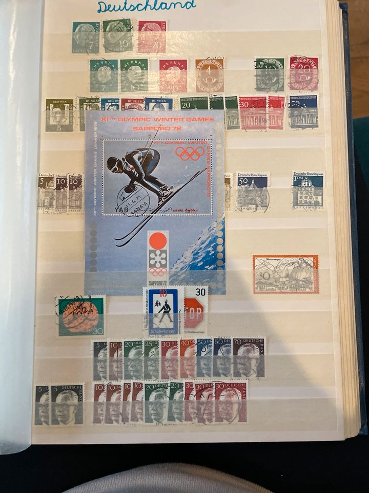 Briefmarkensammlung günstig abzugeben in Brilon