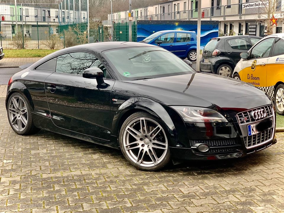 Audi TT Sline Paket ! Stil, Leistung, echter Hingucker ! in Köln