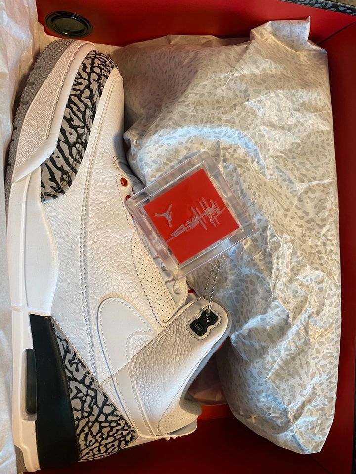 Jordan 3 Retro JTH Super Bowl EU44 in Magdeburg