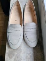 Schuhe Loafer Gr. 39 Leder Velour Hellgrau hochwertig Hessen - Wiesbaden Vorschau