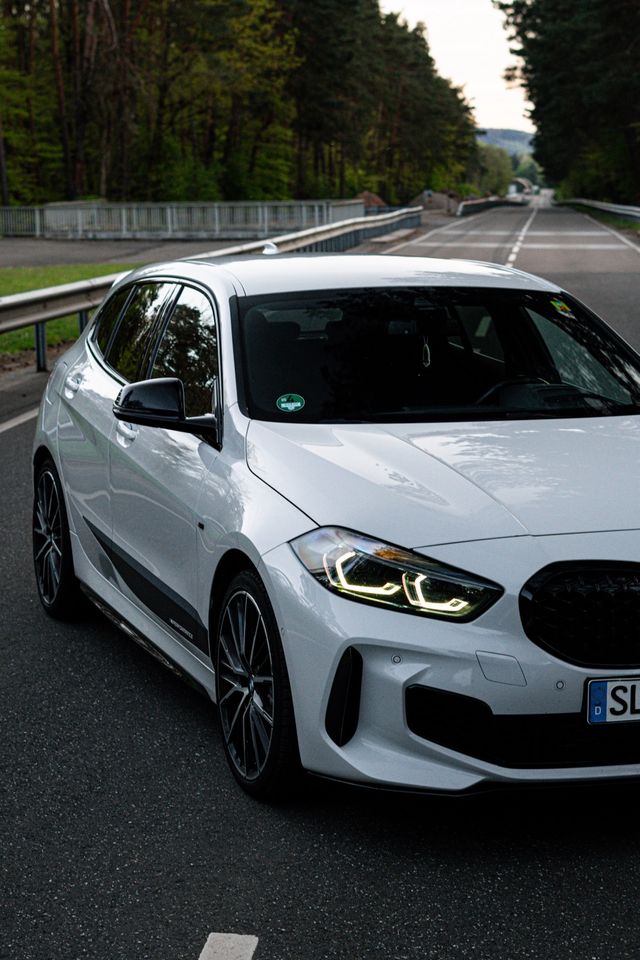 BMW M135i mieten ab 18 Sportwagen Saarbrücken hochzeitsauto RS M4 in Saarbrücken