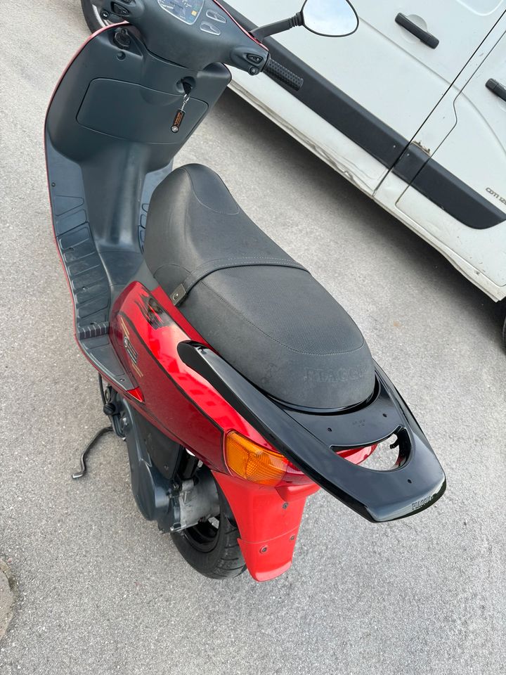 Piaggio Sfera RST 125ccm Neuaufbau *HU/AU Neu* in Ergolding