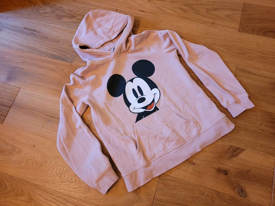 2x Hoodie Pullover Mickey Maus gelb rosa in Saarbrücken