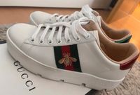 Gucci bestickter Sneaker ACE Plateau Gr. 36 Sachsen-Anhalt - Halle Vorschau