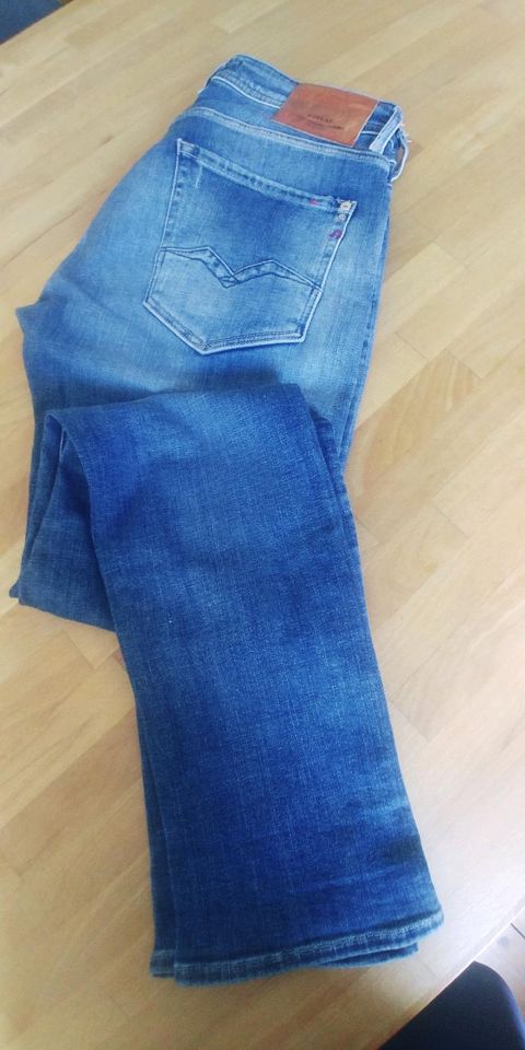 Jeans Replay Weite 31 Länge 34 in Mühlheim am Main