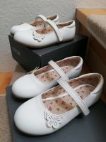 Next Mary-Jane Schuhe Schmetterlingsdesign Gr30 + 30.5 Zwillinge Nordrhein-Westfalen - Leverkusen Vorschau