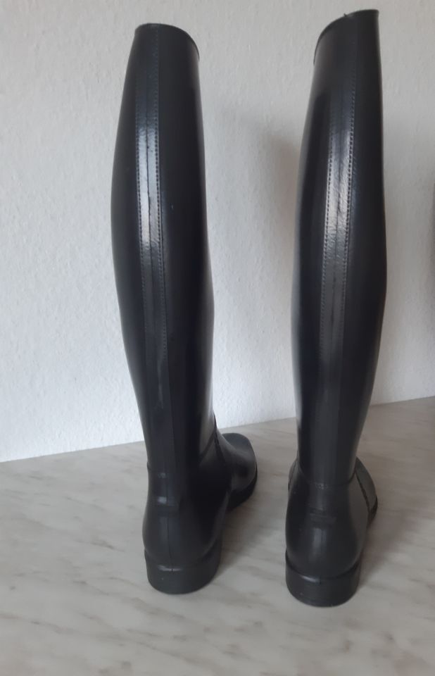 elegante Reitstiefel Gummistiefel Gr 38 ungetragen in Düsseldorf