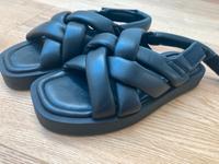 H&M Damen Sandalen, wie neu, Gr.38, schwarz Niedersachsen - Wedemark Vorschau
