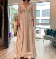 Hochzeitskleid/Brautkleid Bianco Evento Größe 38 Hamburg-Nord - Hamburg Eppendorf Vorschau