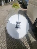 Satelitenschüssel oval 1m breit 1,10 m hoch mit 2 LNB Berlin - Mitte Vorschau
