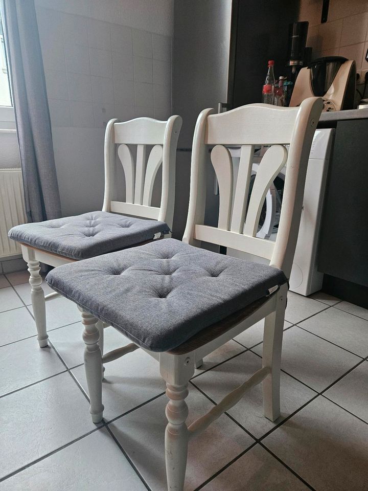 Holztisch ausziehbar mit 6 Stühlen & Sitzkissen in Köln