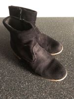 Stiefelette Größe 39 schwarz flacher Absatz Unstrut-Hainich - Heroldishausen Vorschau