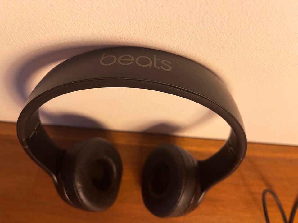 Beats Solo 3 dr Dre Apple Kopfhörer Headphone in Berlin
