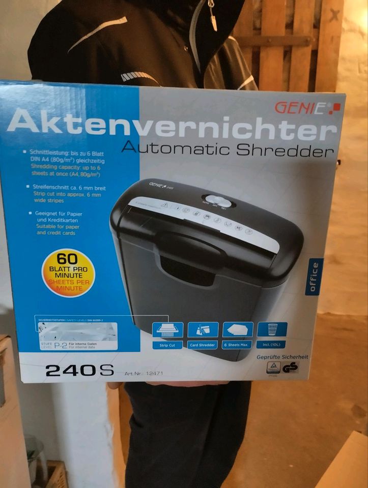 Aktenvernichter zu verkaufen in Neustadt (Dosse)