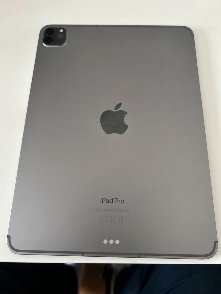 iPad Pro m2 11“ 1TB 16gb wifi+Cellular mit ApplePen 2. Generation in Berlin