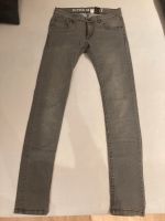 graue Jeans, H&M, Super Slim Fit, Gr. 32, wie neu Nordrhein-Westfalen - Sankt Augustin Vorschau