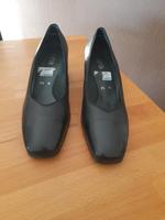 Ara Pumps 40 schwarz Niedersachsen - Bardowick Vorschau
