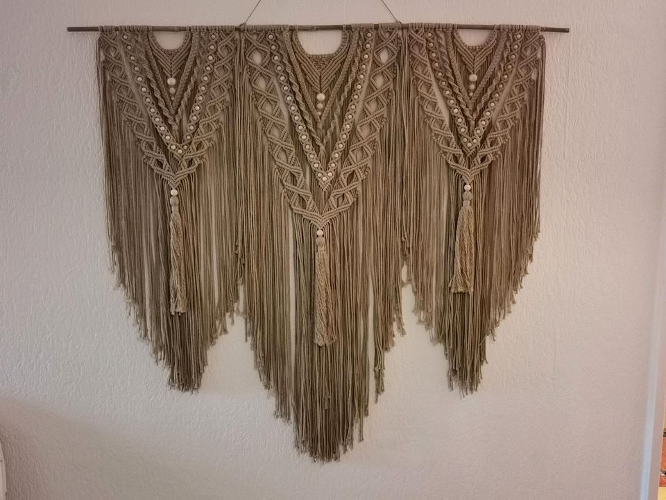 Textile Wandschmuck, Makramee, exquisite Handarbeit in Berlin