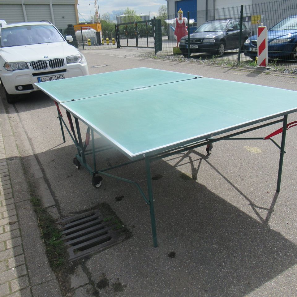 Kettler Sport Aluminium Tisch Tennisplatte~ zusammen klappbar in Meißenheim
