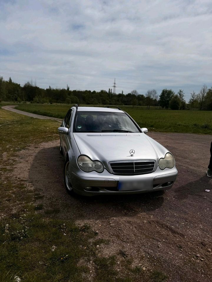 Verkaufe Mercedes C 200 Kompressor in Bernburg (Saale)