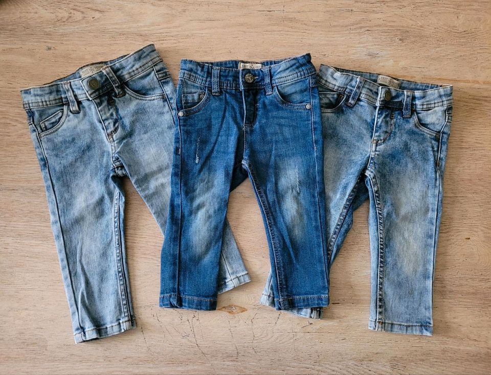 Set Jeans Hose, Gr. 80, Jungen Mädchen Kinder in Olsberg