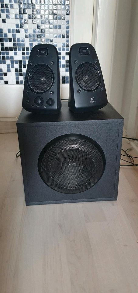 Logitech Z623 Lautsprecher mit Subwoofer in Wildau