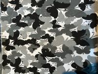Schmetterlinge schwarz weiß Sweatstoff 1,5xVB Niedersachsen - Hambühren Vorschau