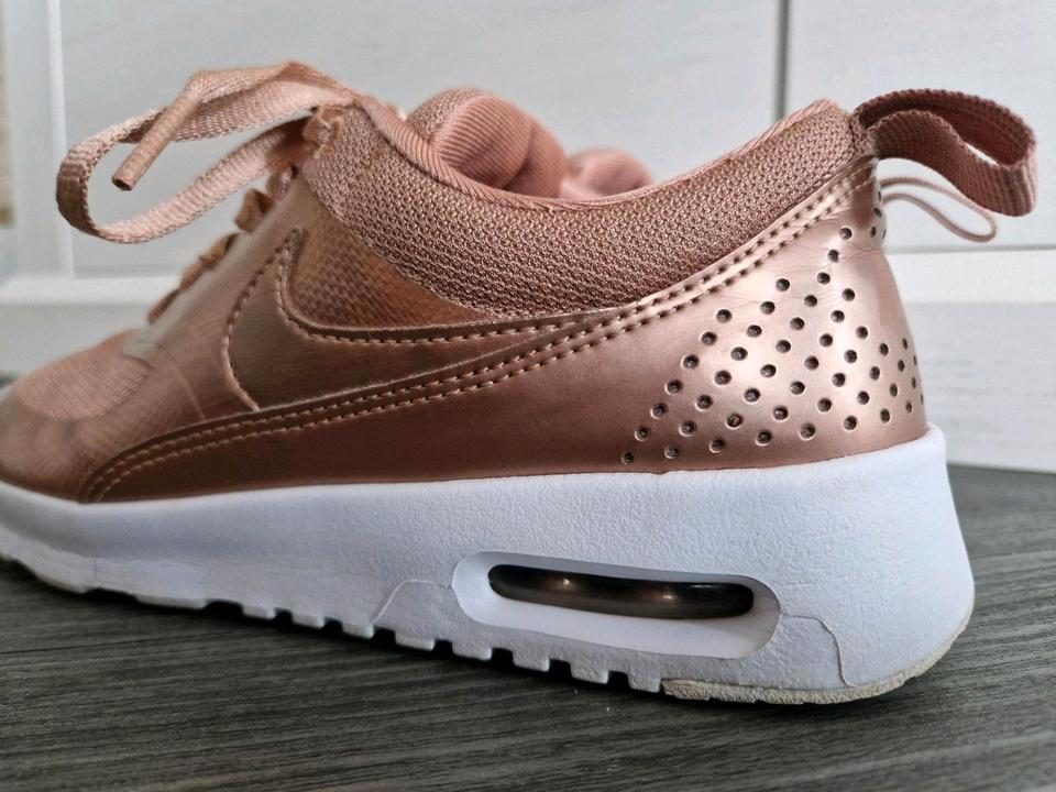 NIKE Air Max Thea rosegold Turnschuhe Sneakers Gr. 37 5 in Hessen Naumburg kleinanzeigen