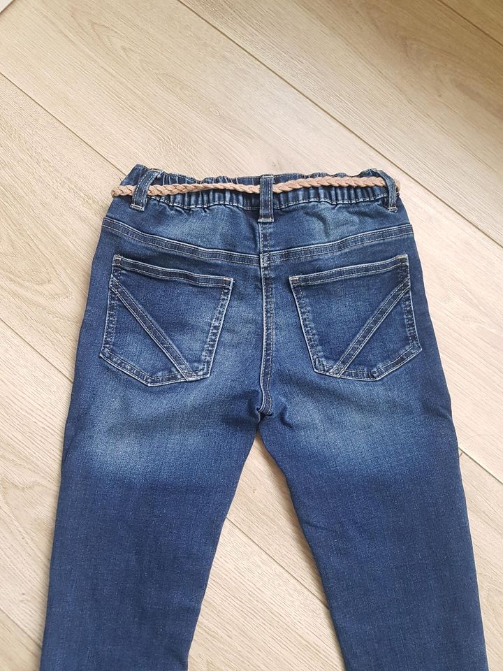 Mädchen  jeans  134 in Dortmund