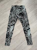 NIKE, ADIDAS, CALZEDONIA, Damen Leggings, Gr. S, TOP! Kreis Pinneberg - Elmshorn Vorschau