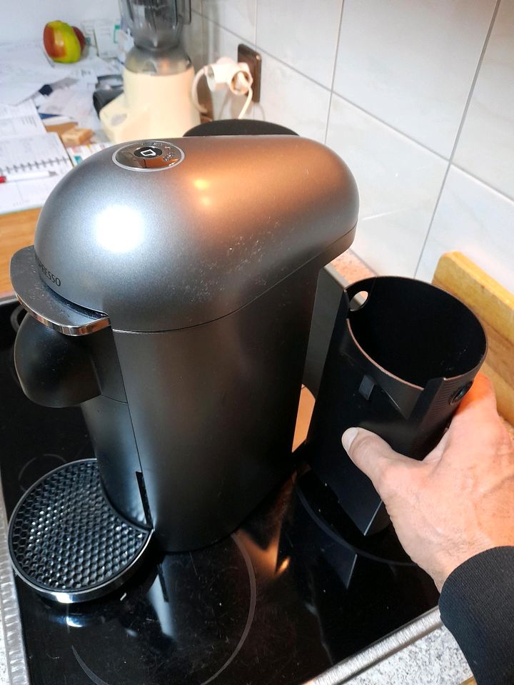 NESPRESSO, Kaffeekapsel Maschine, wie NEU ! in Preetz