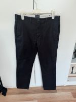 Chino Hose dunkelblau Levi’s Größe 33x30 Nordrhein-Westfalen - Wesel Vorschau