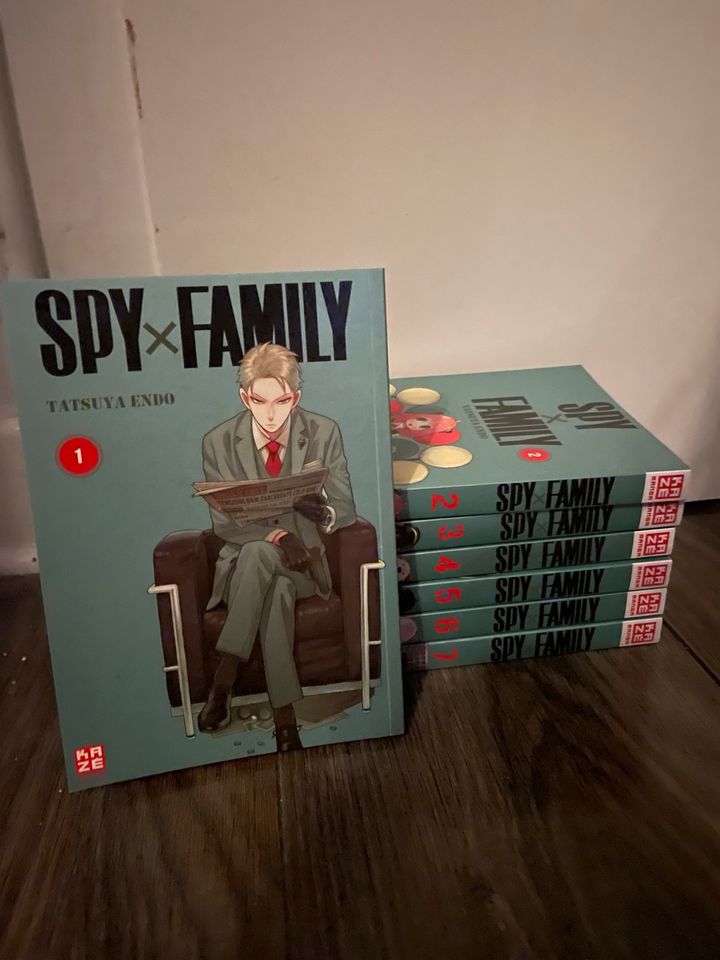 Spy x Family 1-7 Manga in Gladbeck