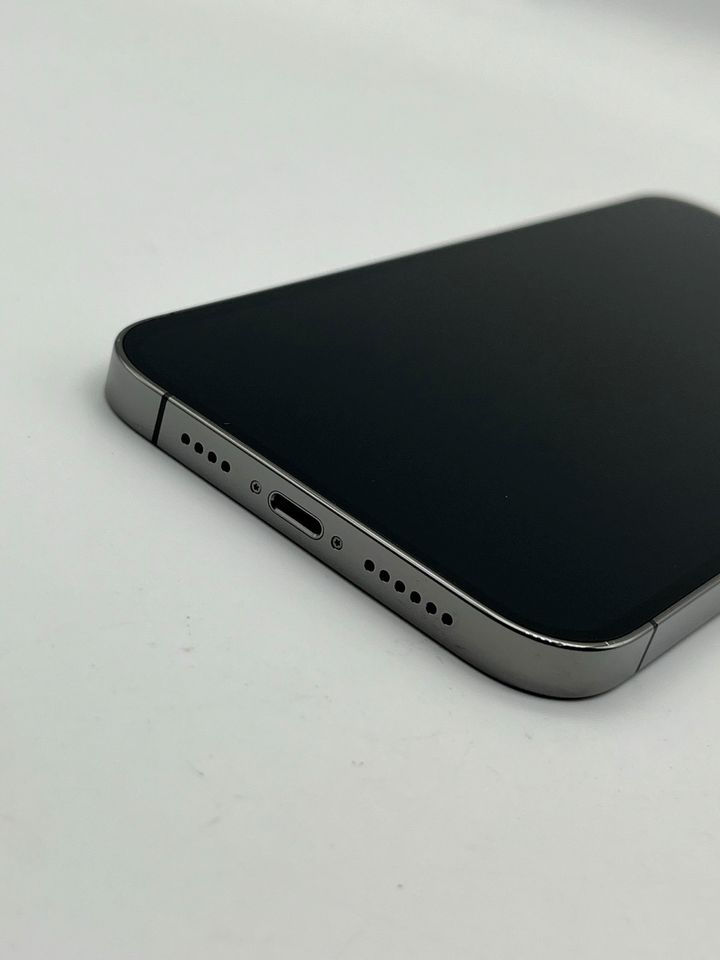 Apple iPhone 12 Pro Max / 128GB / Top Zustand / + Zubehör in Neumünster