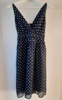 Blaues Kleid mit weißen Punkten von Vero Moda in XS. Stuttgart - Stuttgart-West Vorschau