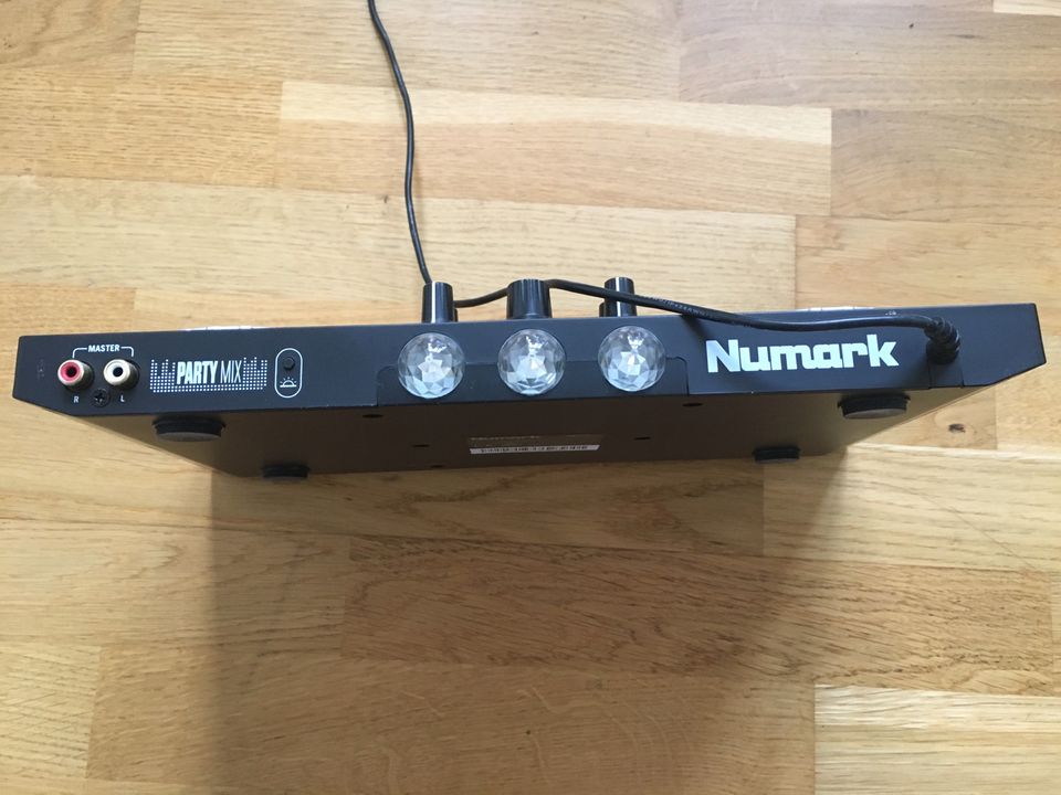 DJ Controller Numark Party Mix in Potsdam