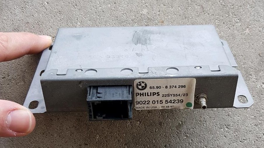 Original BMW GPS Receiver Philips  9022 015 54239 in Zittau