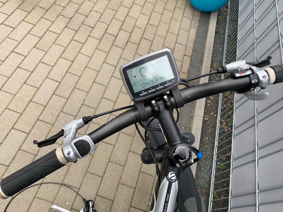 Ghost Bike mit E-Motor in Oberasbach