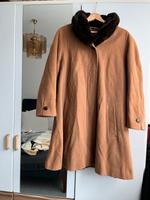 NEU Poncho Mantel Beige mit Kunstfell Yessica Berlin - Reinickendorf Vorschau
