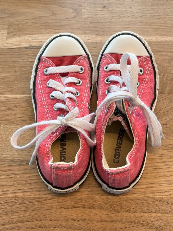 Converse Chucks/ Sneakers Gr. 28 pink in Laubach