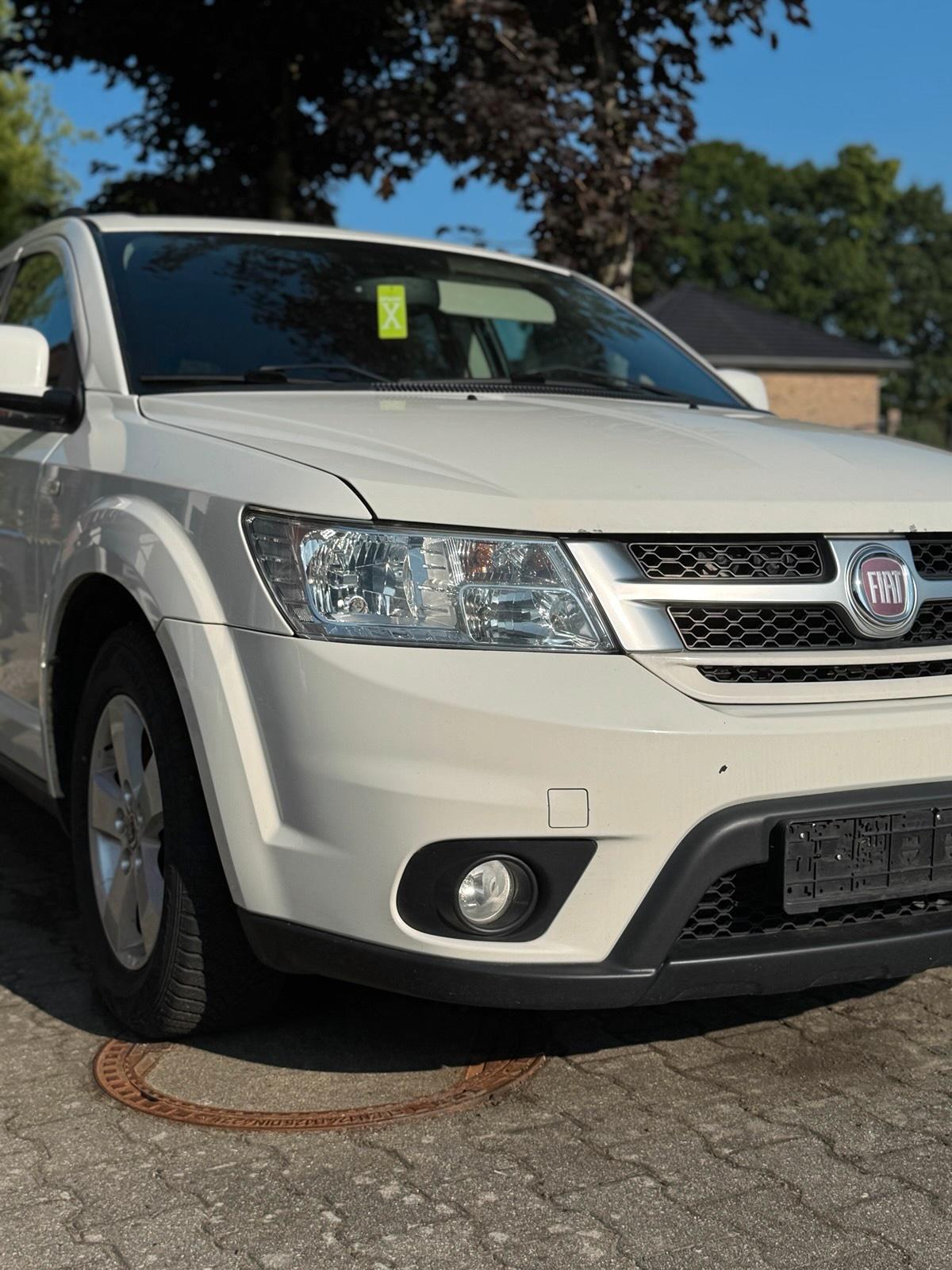 Abbildung des Autos Fiat Freemont TÜV 05&#x2…